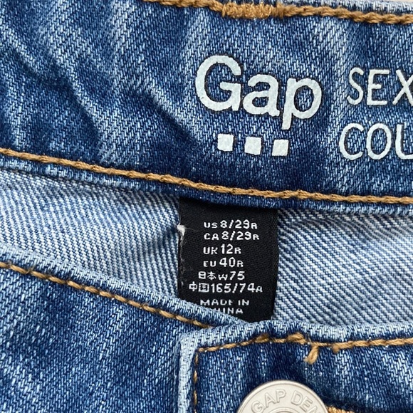 Gap Sexy Boyfriend Fit Jeans - Picture 12 of 16